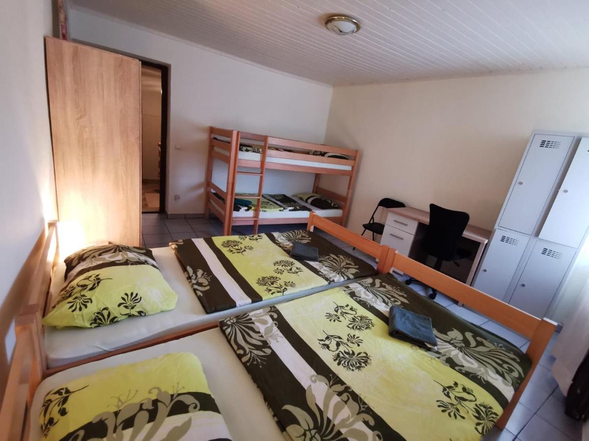 Back Budget Accomodation Bled Ngoại thất bức ảnh